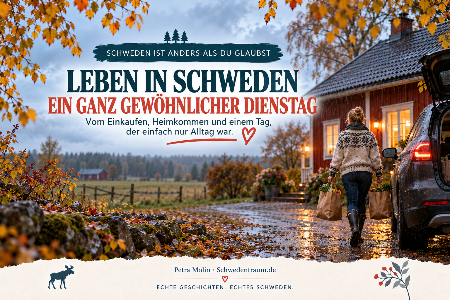 Blogbild „Leben in Schweden – Ein ganz gewöhnlicher Dienstag“: Eine Frau trägt Einkäufe über den regennassen Hof zu einem beleuchteten roten Holzhaus.